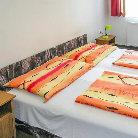 Two-bedroom In 公寓 *
